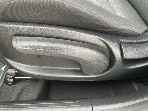 Used 2025 Kia Soul LX w/ LX Technology Package image 22