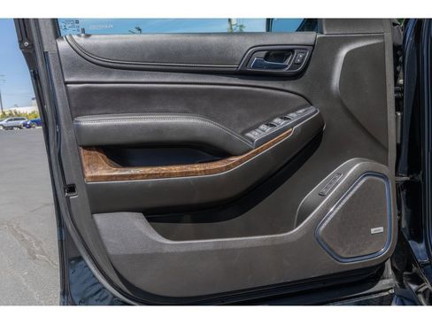 Used 2019 Chevrolet Tahoe LT image 20