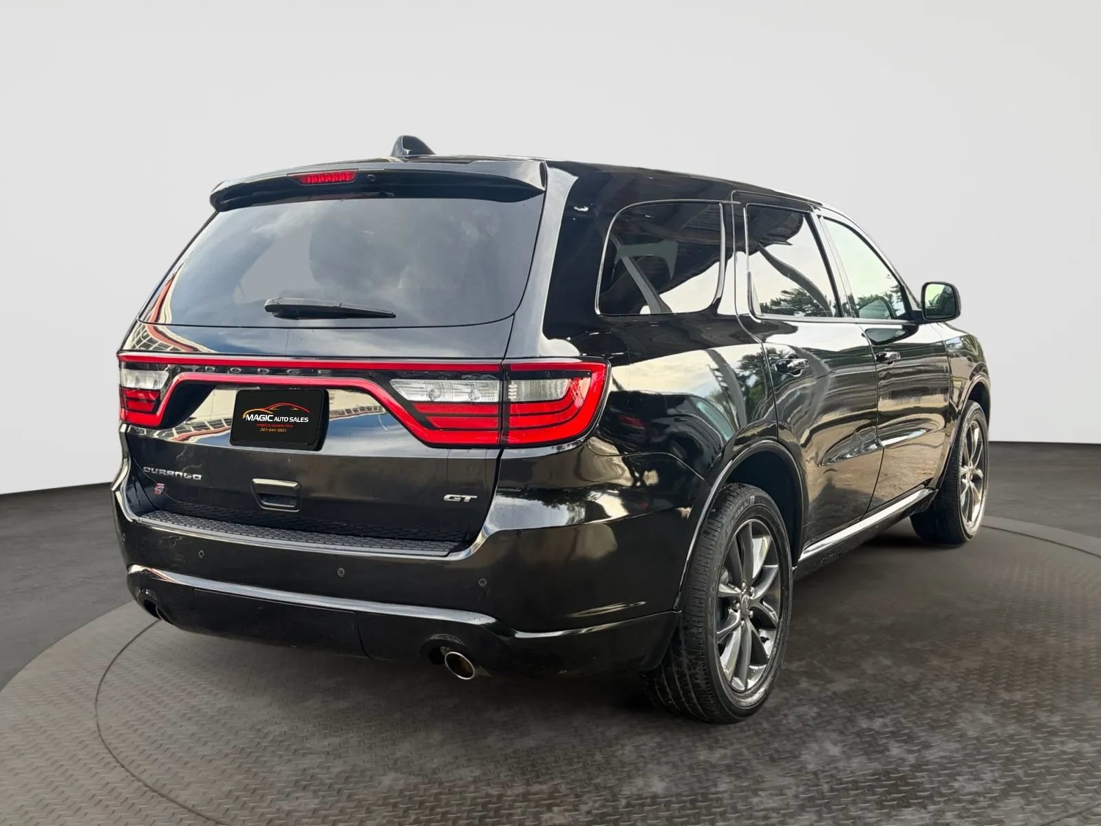 Used 2018 Dodge Durango GT AWD/4WD image 10