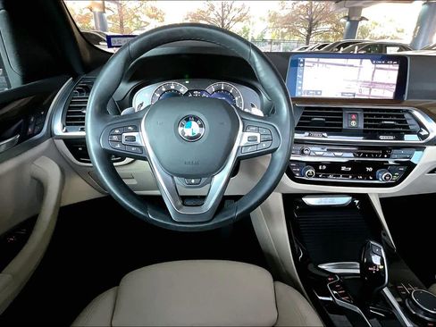 Used 2019 BMW X3 sDrive30i w/ Premium Package image 5