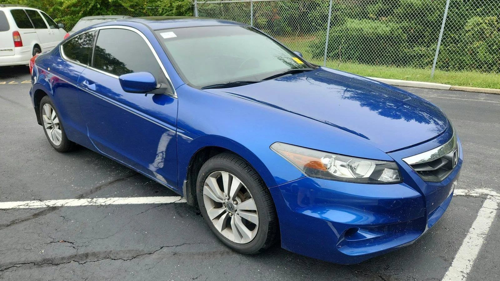 Used 2011 Honda Accord EX-L image 8