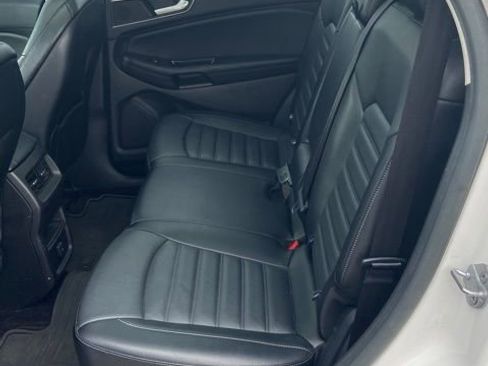 Used 2015 Ford Edge SEL w/ Equipment Group 201A AWD/4WD image 6