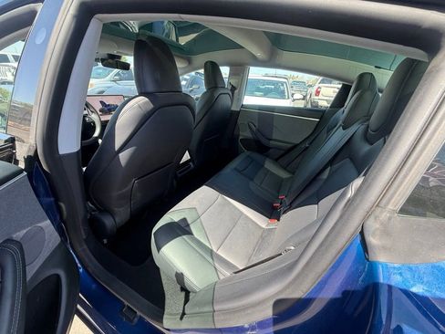 Used 2025 Tesla Model 3 Long Range RWD image 5