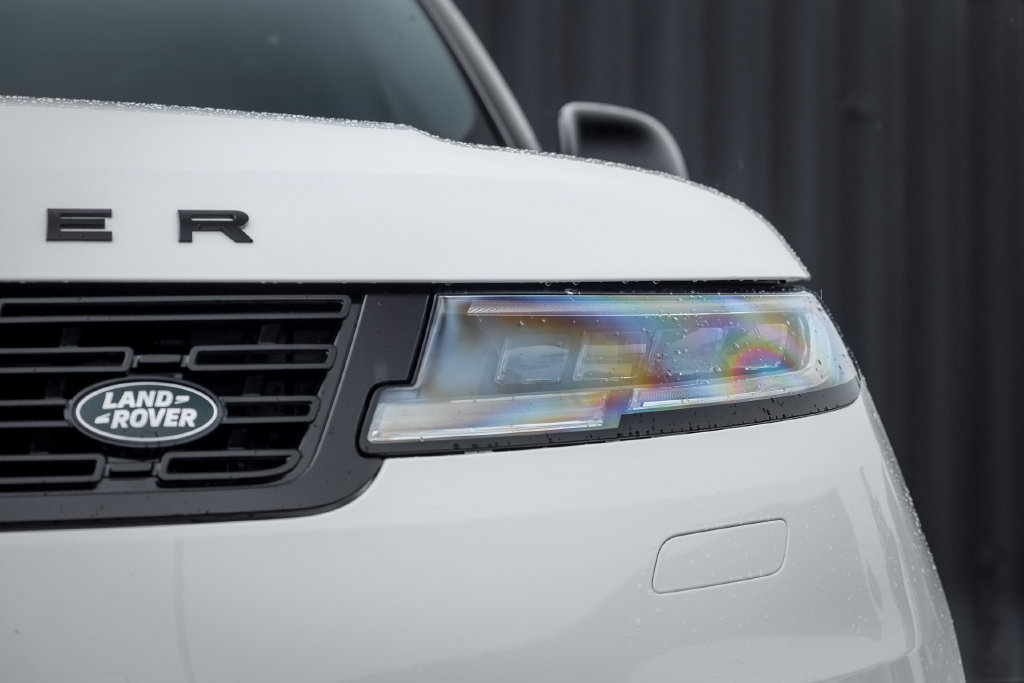 New 2026 Land Rover Range Rover Sport Dynamic SE AWD/4WD image 6