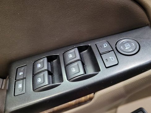 Used 2020 Chevrolet Tahoe LT AWD/4WD image 27