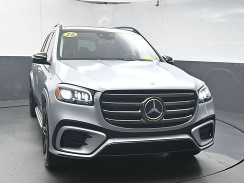 Used 2026 Mercedes-Benz GLS 450 4MATIC image 3