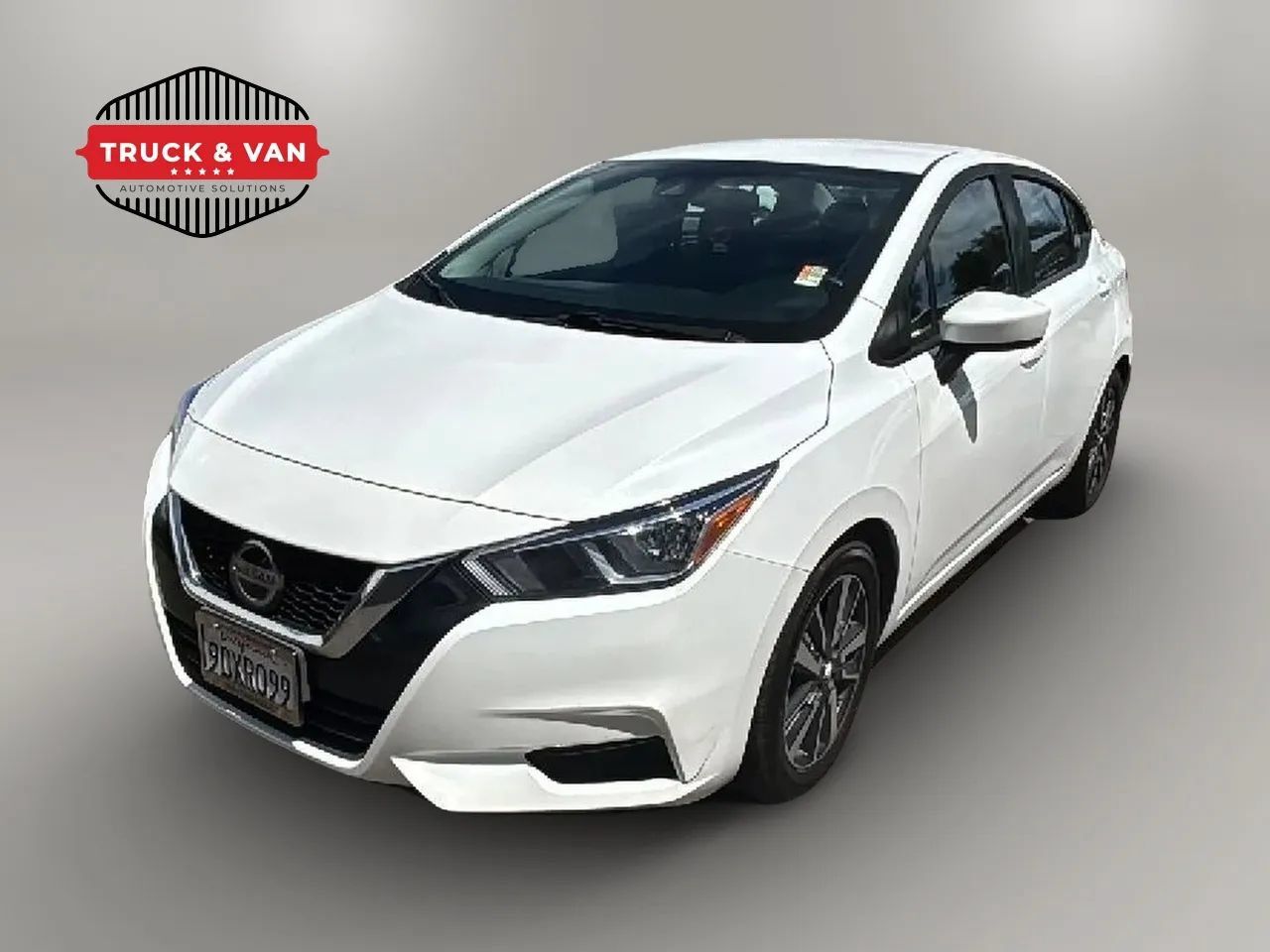 Used 2022 Nissan Versa SV FWD image 1