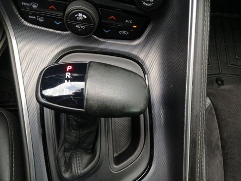 Used 2018 Dodge Challenger T/A image 10