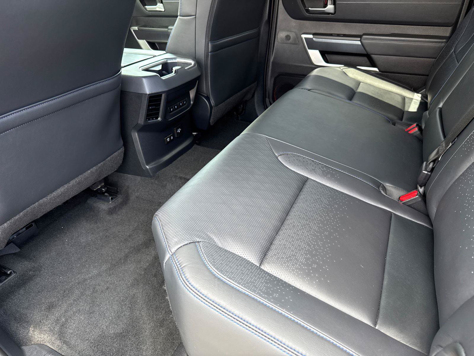 Used 2023 Toyota Tundra Platinum w/ Advanced Package AWD/4WD image 25