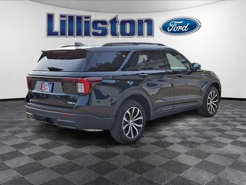 New 2026 Ford Explorer ST-Line AWD/4WD image 3