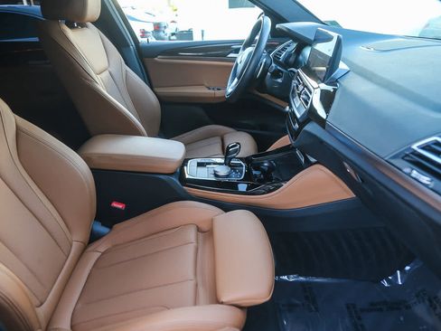 Used 2023 BMW X4 xDrive30i w/ Convenience Package image 13