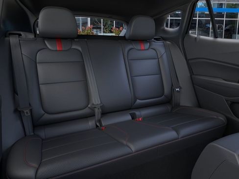 New 2026 Chevrolet Trax RS w/ Driver Confidence Package FWD image 17