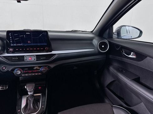 Certified 2023 Kia Forte GT-Line w/ GT-Line Technology Package image 22