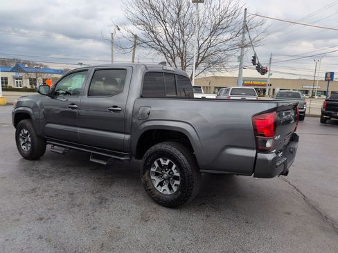 Used 2023 Toyota Tacoma SR image 3