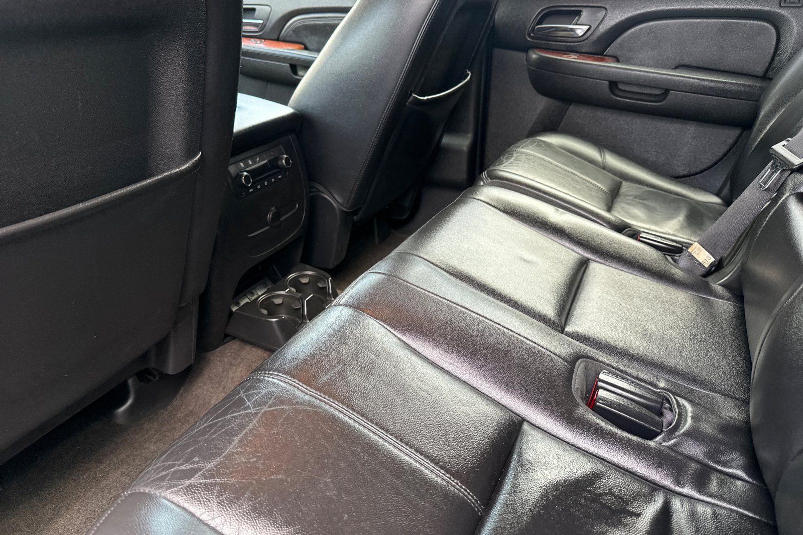 Used 2013 GMC Yukon XL SLT RWD image 14