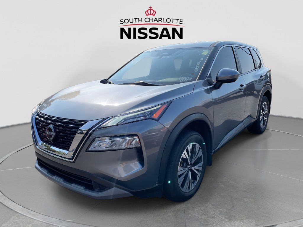 Used 2023 Nissan Rogue SV FWD image 3