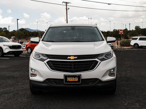 Used 2018 Chevrolet Equinox LT FWD image 2