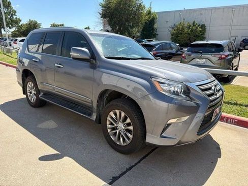 Used 2018 Lexus GX 460 Premium w/ Premium Package AWD/4WD image 3
