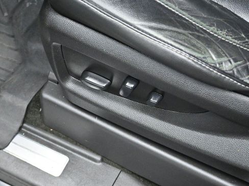 Used 2018 Chevrolet Silverado 1500 LT w/ All Star Edition image 12