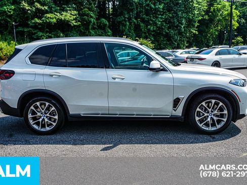 Used 2025 BMW X5 xDrive50e AWD/4WD image 8