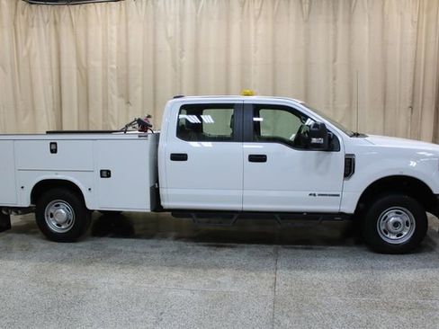 Used 2020 Ford F250 XL w/ Power Equipment Group image 3