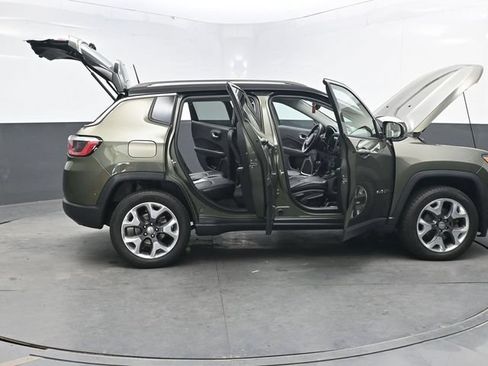 Used 2018 Jeep Compass Limited AWD/4WD image 51