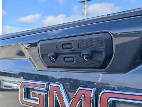 Used 2022 GMC Sierra 2500 Denali image 18