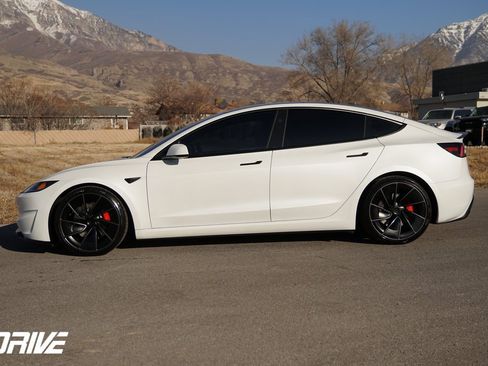 Used 2024 Tesla Model 3 Performance image 7