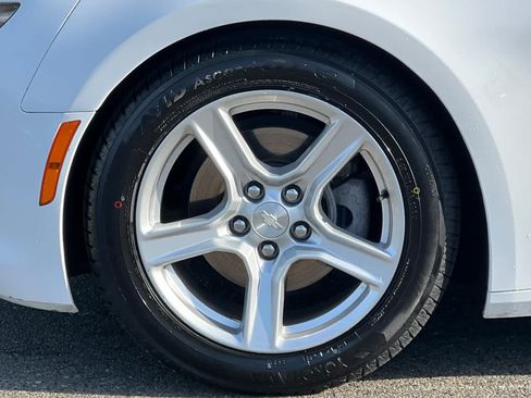 Used 2022 Chevrolet Camaro LT RWD image 29