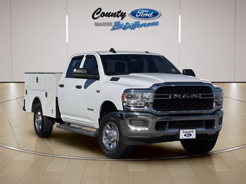 Used 2022 RAM 2500 Tradesman w/ Chrome Appearance Group image 1