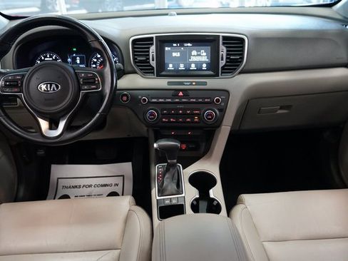 Used 2017 Kia Sportage EX image 37