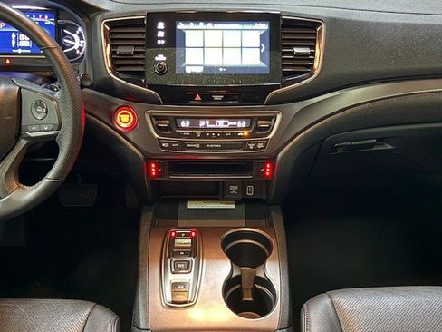 Used 2023 Honda Passport EX-L image 17