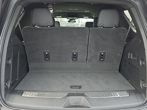 Certified 2025 GMC Yukon Denali image 31