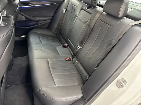 Used 2022 BMW 530i xDrive w/ Premium Package AWD/4WD image 47