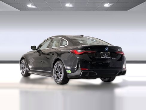 Certified 2023 BMW i4 eDrive35 w/ Premium Package RWD image 3