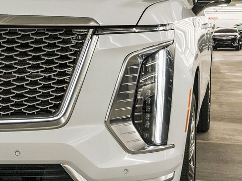 New 2026 Cadillac Escalade Platinum Luxury image 10