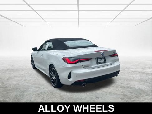 Used 2025 BMW 430i Convertible RWD image 7