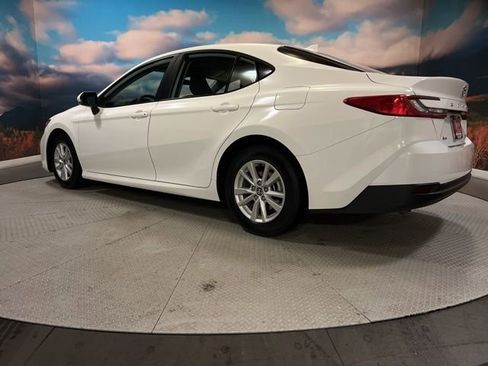 Used 2025 Toyota Camry LE FWD image 6
