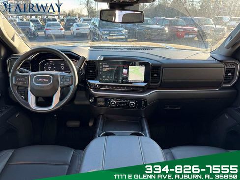 Used 2024 GMC Sierra 2500 SLT w/ SLT Premium Package image 14