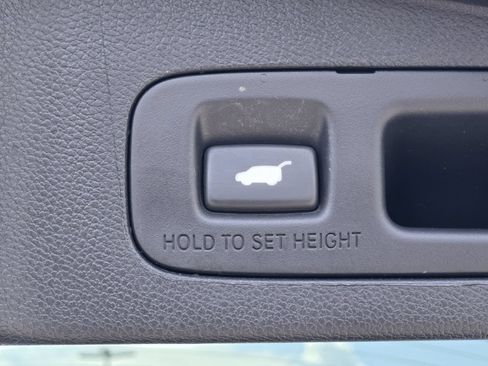 Used 2022 Honda CR-V Touring image 19