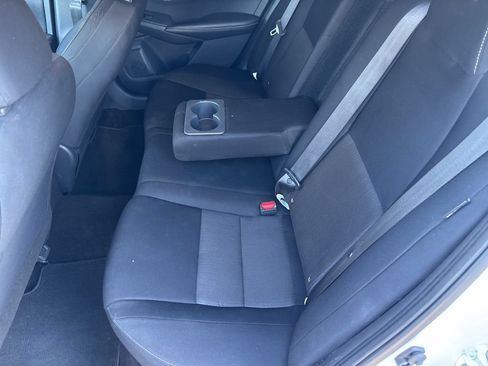 Used 2022 Nissan Sentra SV w/ Trunk Package FWD image 33