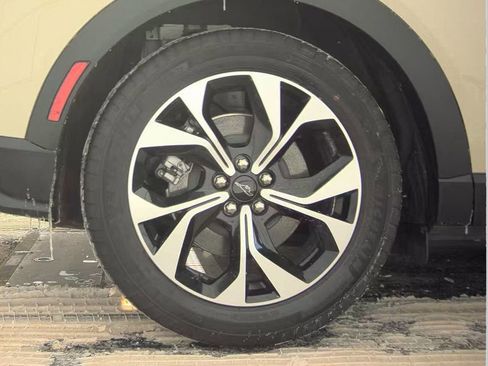 Used 2025 Ford Mustang Mach-E Select w/ Comfort Package Lite image 11