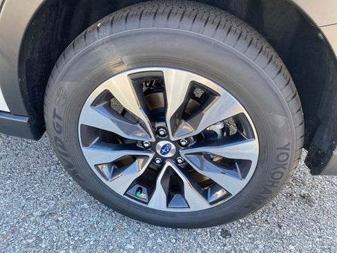 New 2025 Subaru Outback Touring image 14