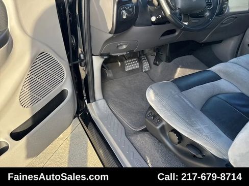 Used 2002 Ford F150 Lightning image 47