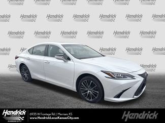 Certified 2023 Lexus ES 250 250 video 1