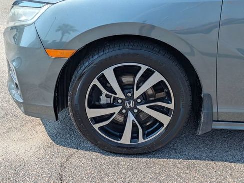 Used 2018 Honda Odyssey Elite image 9