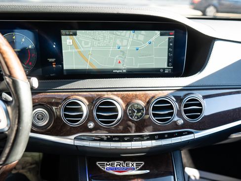 Used 2018 Mercedes-Benz S 560 4MATIC Sedan image 31