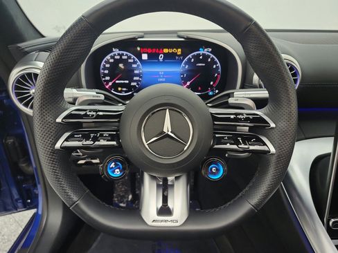 Certified 2022 Mercedes-Benz SL 63 AMG 4MATIC image 11