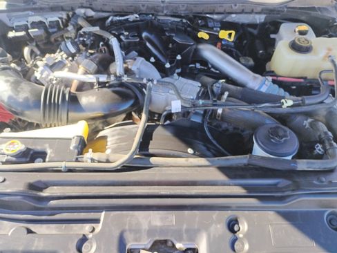 Used 2019 Ford F350 Platinum w/ Platinum Ultimate Package image 28