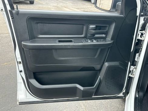 Used 2019 RAM 1500 Tradesman w/ Popular Equipment Group image 28